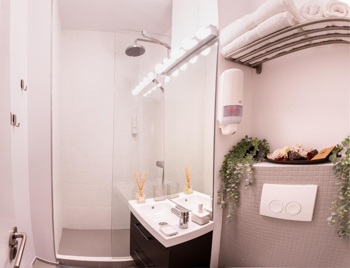 Apartament The Retreat Sinaia Zewnętrze zdjęcie
