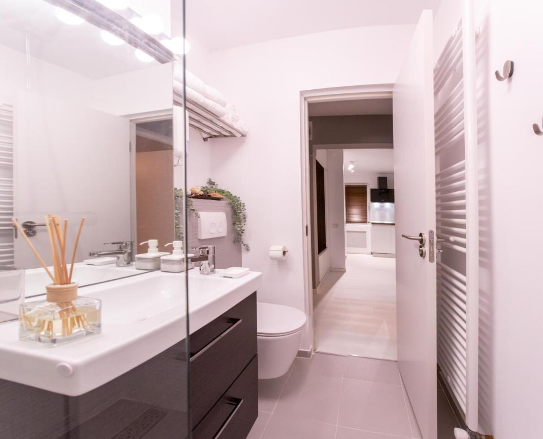 Apartament The Retreat Sinaia Zewnętrze zdjęcie